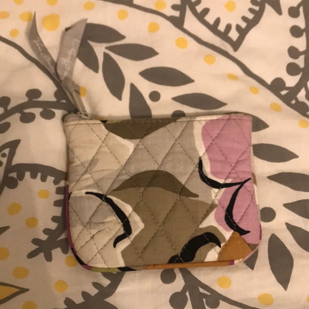 vera bradley mini wallet/coin purse ‼️WILL TAKE ALL OFFERS‼️